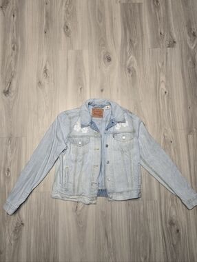 Levi’s Original Trucker Jacket Light Wash Floral Embroidered Large Women’s